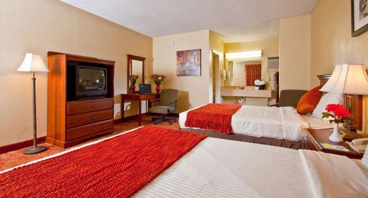 Oyo Hotel Augusta Downtown מראה חיצוני תמונה